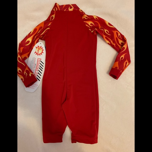 Protection Zone, 2T Rashguard, 100SPF, NWT - Picture 6 of 6